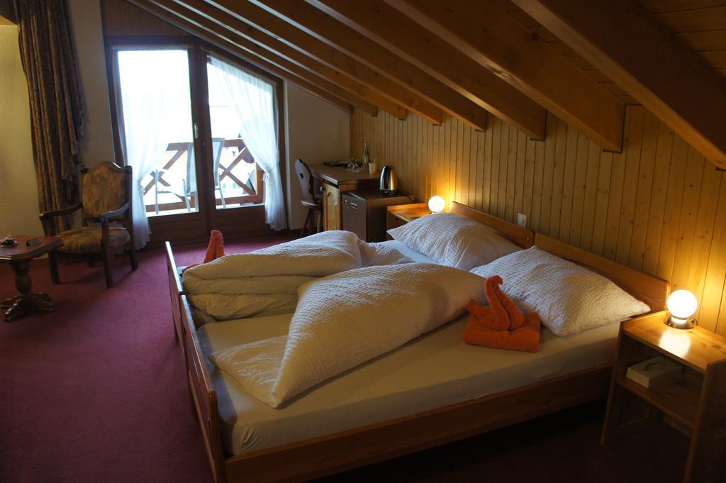 Hotel Alpenhof Oberwald Extérieur photo